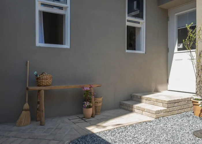Cozy 2br Entire House Near Ddp With Private Yard Вилла Сеул