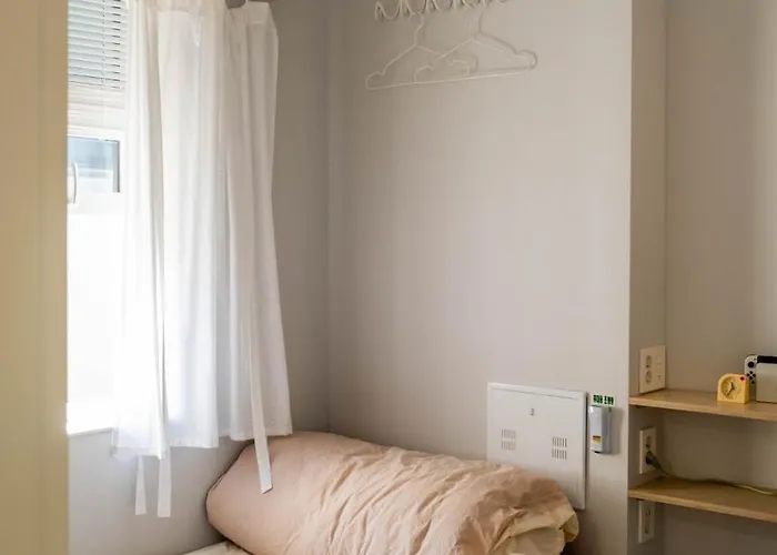 Cozy 2br Entire House Near Ddp With Private Yard *